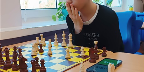 Powiększ grafikę: szkolny-turniej-szachowy-wyniki-432084.jpg