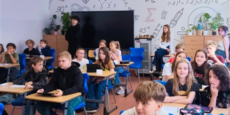 Powiększ grafikę: vi-matematyczny-konkurs-kahoot-wyniki-700188.jpg