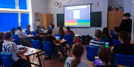 Powiększ grafikę: vi-matematyczny-konkurs-kahoot-wyniki-700204.jpg