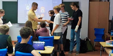 Powiększ grafikę: vi-matematyczny-konkurs-kahoot-wyniki-700207.jpg