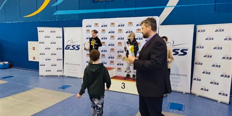 Powiększ grafikę: wyniki-i-miedzyszkolnego-turnieju-szachowego-laufer-688585.jpg