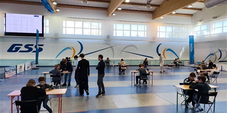 Powiększ grafikę: wyniki-i-miedzyszkolnego-turnieju-szachowego-laufer-688588.jpg