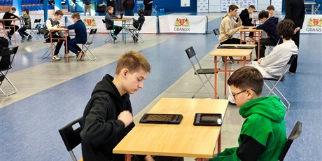 Powiększ grafikę: wyniki-i-miedzyszkolnego-turnieju-szachowego-laufer-688594.jpg