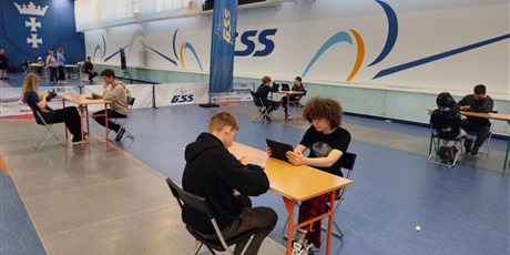 Powiększ grafikę: wyniki-i-miedzyszkolnego-turnieju-szachowego-laufer-688610.jpg