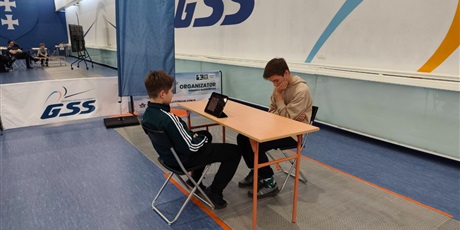 Powiększ grafikę: wyniki-i-miedzyszkolnego-turnieju-szachowego-laufer-688626.jpg