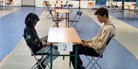 Powiększ grafikę: wyniki-i-miedzyszkolnego-turnieju-szachowego-laufer-688632.jpg