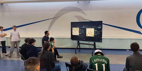 Powiększ grafikę: wyniki-i-miedzyszkolnego-turnieju-szachowego-laufer-688636.jpg