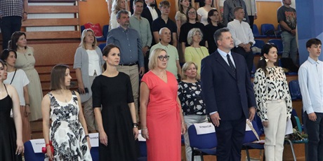 Powiększ grafikę: zakonczenie-roku-klas-osmych-24-25-629339.jpg