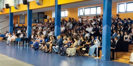 Powiększ grafikę: zakonczenie-roku-klas-osmych-704681.jpg