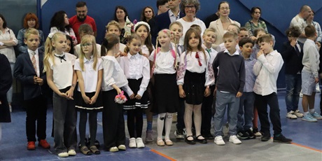 Powiększ grafikę: zakonczenie-roku-szkolnego-24-25-629890.jpg