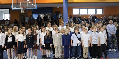 Powiększ grafikę: zakonczenie-roku-szkolnego-24-25-629905.jpg