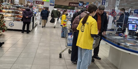 Powiększ grafikę: Kwesta grudzień